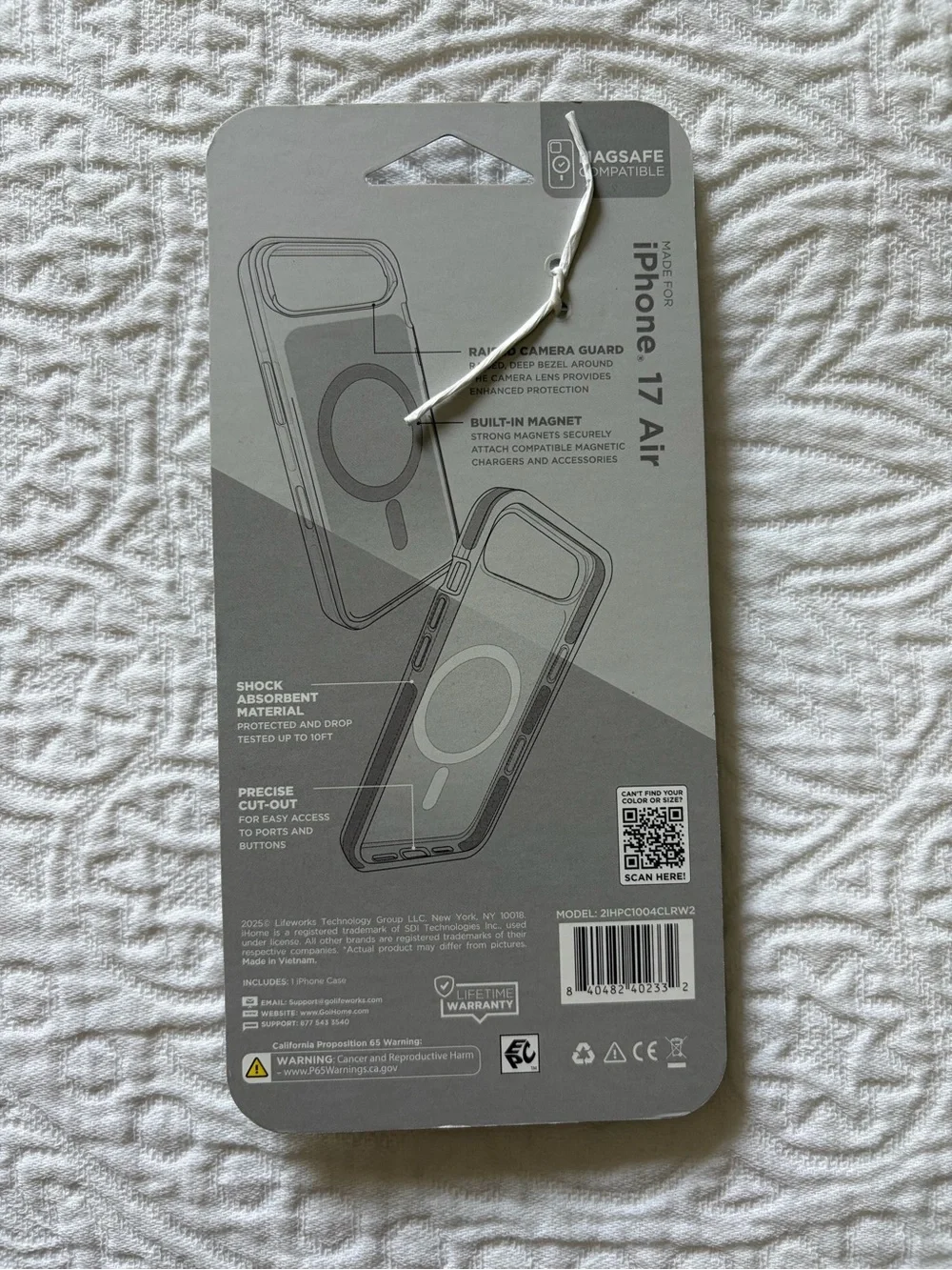 iHome Clear/White MagSafe-Compatible Velo Case for iPhone 17 Air